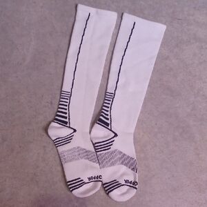 New Tommy Copper White Knee-High Performance Socks Compression